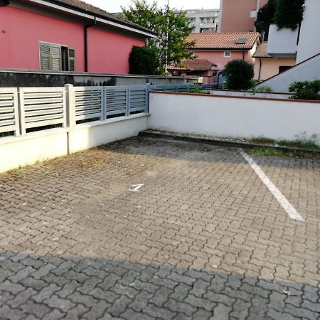 La Casa Dei Bebi Appartement Carrara Buitenkant foto
