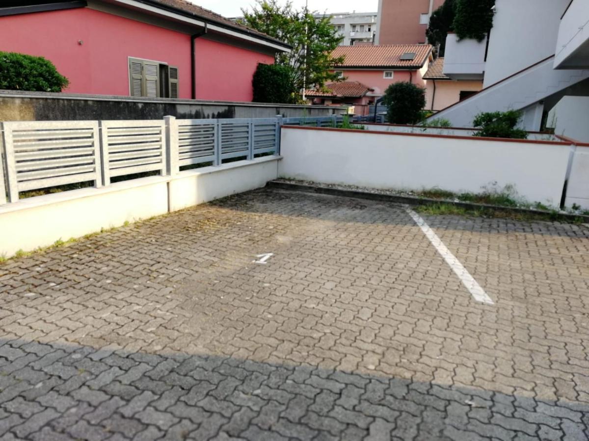 La Casa Dei Bebi Appartement Carrara Buitenkant foto