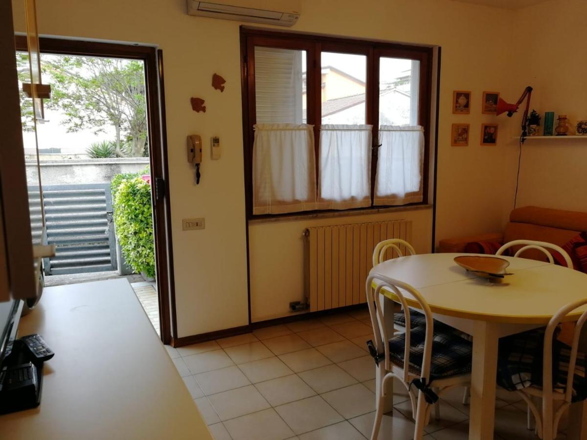 La Casa Dei Bebi Appartement Carrara Buitenkant foto