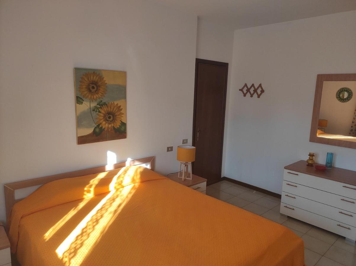 La Casa Dei Bebi Appartement Carrara Buitenkant foto
